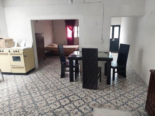 Habitación muy amplia céntrica cerca de avenidas principales in Aguascalientes, Mexico