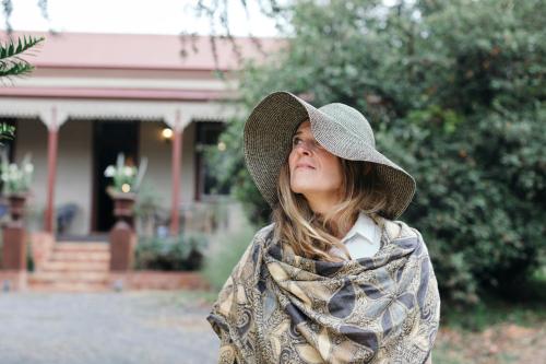 Summerlands - Country Luxe