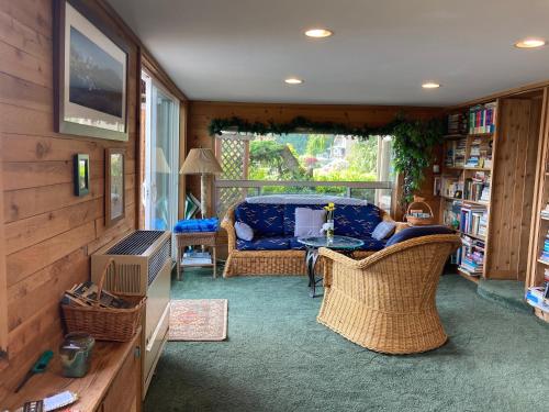Cottage Lake Bed and Breakfast in Cottage Lake (WA)