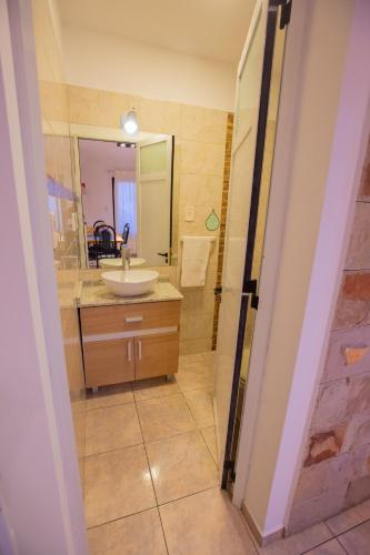 Apartment image 5
