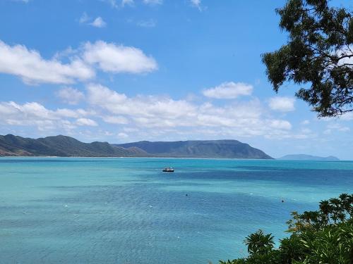 Vistas, Apartamento de 30 m² en Rossville, con 1 habitación(es) y 2 baño(s) privado(s) (Sundowners) in Cooktown