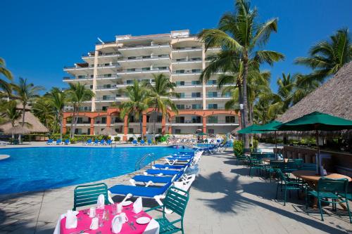 Condominios Playa Royale