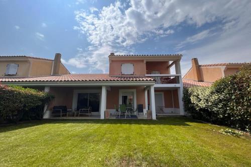 110m Villa Cannes with Swimming Pools AC and Garage - BENAKEY