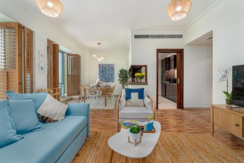 Boutique Apartment Sea Views - Dubai Marina, Dubai (photo 4)