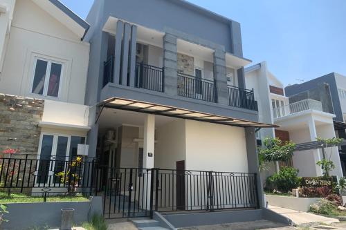 TwoSpaces Living at Panorama Eco Stay, Batu Malang