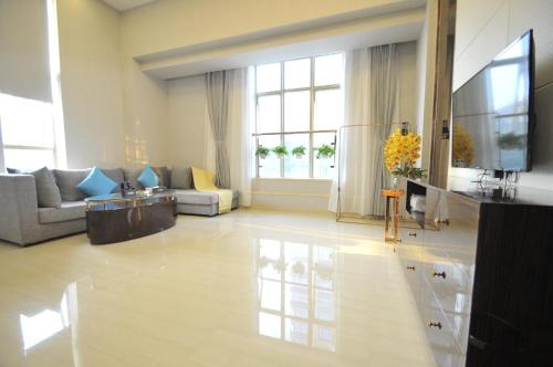 WAIFIDEN Duplex Hotel Apartment Zhongyong Jinyu Branch-Free shuttle bus during the Canton Fair