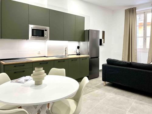 Apartamentos La Tahona Cádiz Centro 2