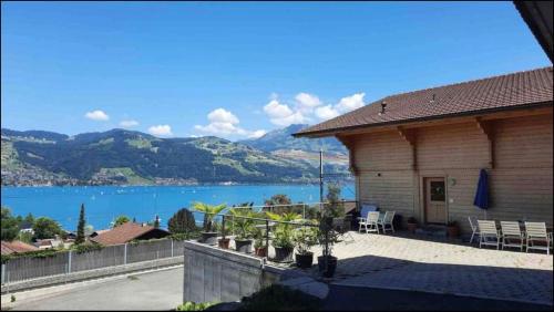 Swiss Apartment Thunersee