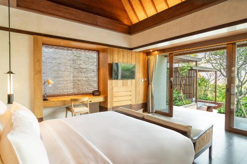 THE RIDGE BOUTIQUE VILLAS
