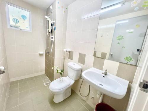 snooze 1-12Pax Cozy Home Setia Alam SCCC TV&WiFi Pool snooze 1-12Pax Cozy Home Setia Alam SCCC TV&WiFi Pool