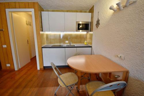 Studio with Balcony