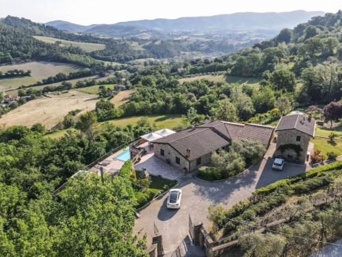  by Casamerina, villa with indoor and outdoor pool near Todi in Gaglietole