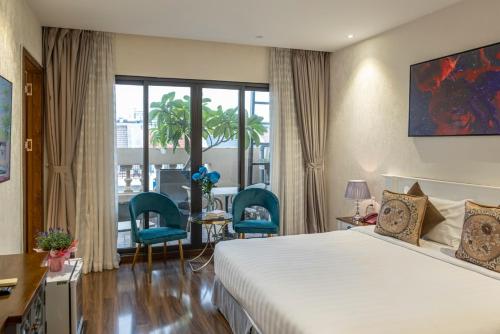 room detail thumbnail 0