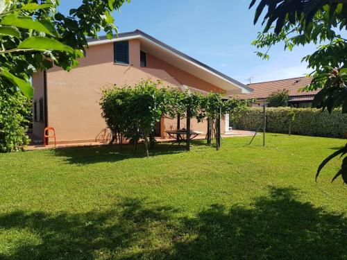 Deliziosa Villetta con Giardino – khách sạn tại Ascea Marina