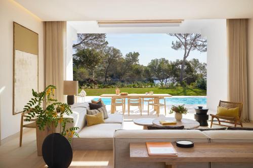 منظر, Ikos Porto Petro in كالا سانتانيي