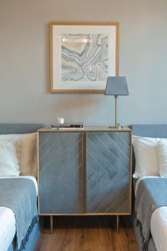 Apartment image 3