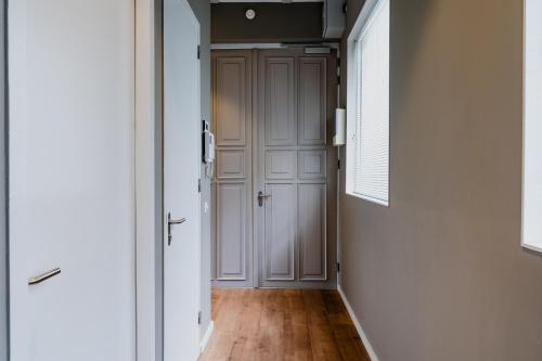 Two-Bedroom Apartment room in Apartments De Hallen