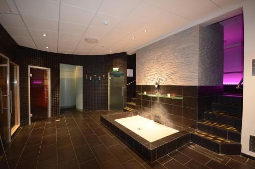 Spa, Hotel Selfoss & SPA in Countryside