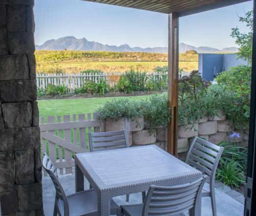 Vista Views, Eden