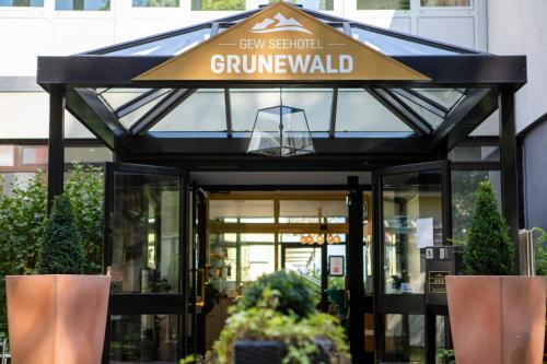 Seehotel Grunewald - image 12