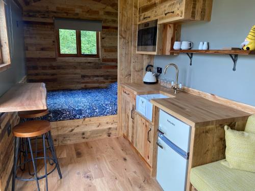 The Hive Shepherds hut