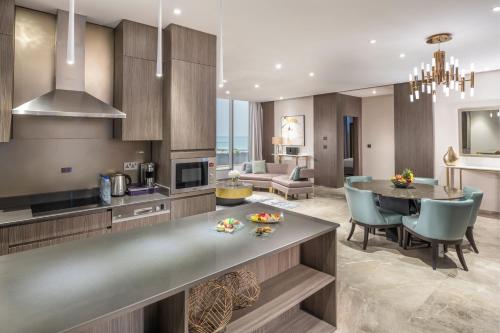 Létesítmények, Views Hotel & Residences in King Abdullah Economic City