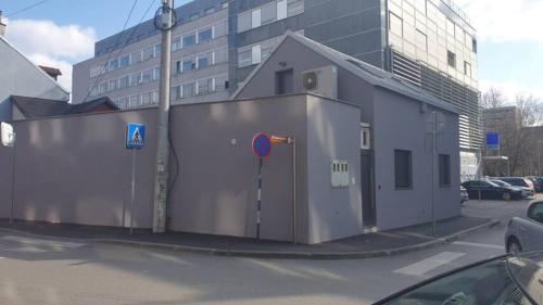 Studio Apartment Zagreb - image 2