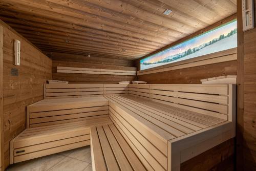 Waldhotel Arosa - image 8