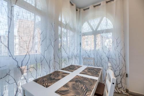 VB Melilla 1BDR Central-Coast - image 4