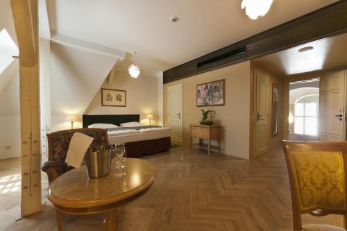 Facilities, Grandhotel Ambassador Narodni Dum in Karlovy Vary