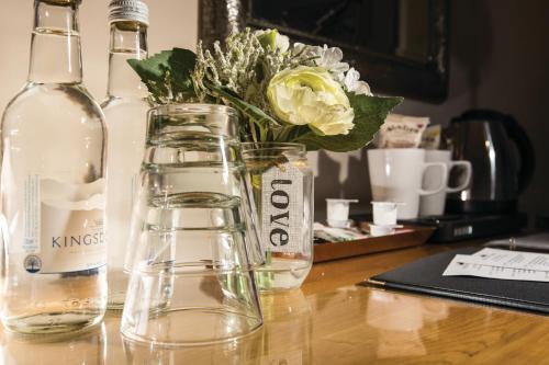The Black Swan Inn - image 7