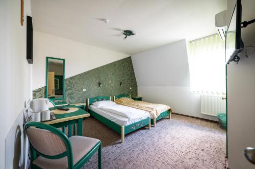 Hotel Sugas - image 11