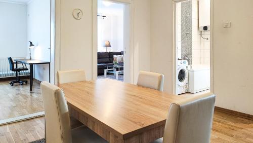 Two-Bedroom Apartment image 8