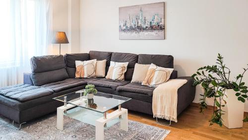 Two-Bedroom Apartment image 4