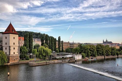 Riverside Apartment, Praha (fotografie 2)