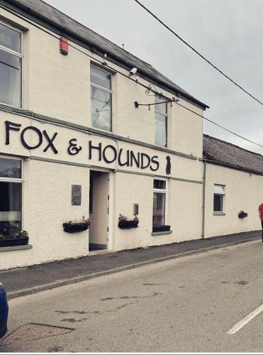 The Fox and Hounds