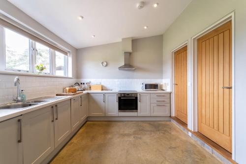 Lodge Farm - image 7