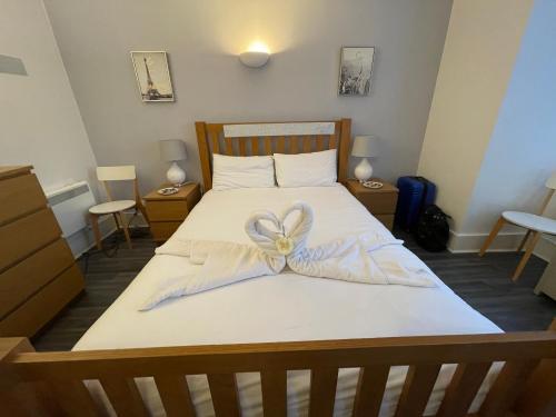 Picture of Bournemouth Hot Tub & Sauna Holiday Let