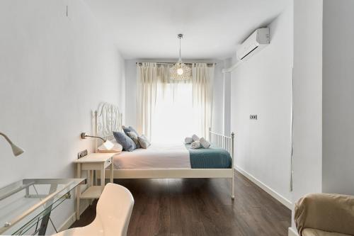 Lovely Central Suite