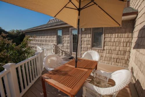 Serendipity - Oceanfront - North End VB in Virginia Beach, USA
