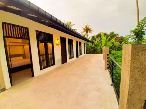 The Beau Beach Weligama photo 1