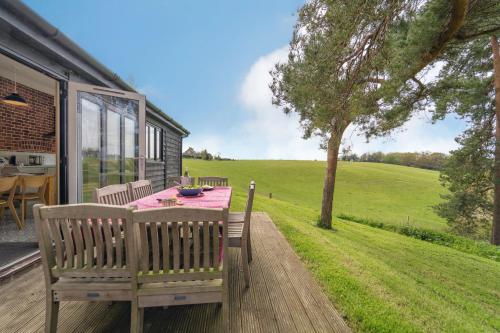 Lodge Farm - image 4