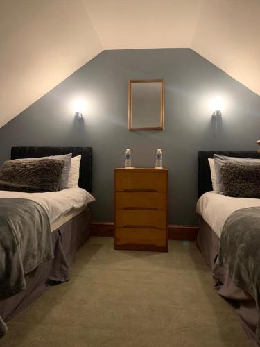 Apartment One The Carriage House York - image 5