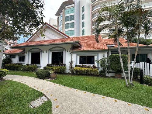 WANNASHAN POOL VILLA PATTAYA
