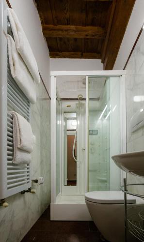 Two-Bedroom Apartment image 2