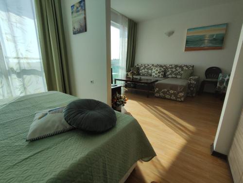 Прекрасен апартамент с изглед към морето Сарафово 1, Burgas (zdjęcie 7)