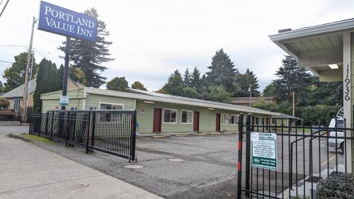 Portland Value Inn on Sandy