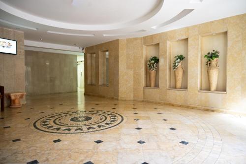Lobby, Garden House By IsrApart in Raanana