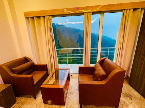 Hotel candlewood Shimla