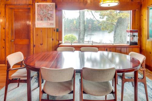 Retro Rhinelander Lake Retreat with Fire Pit!